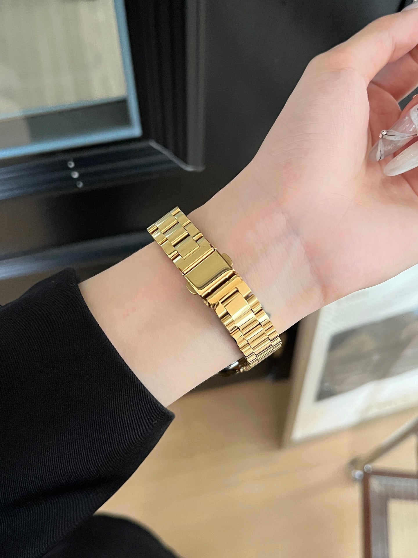 Glossy Slim Triple-Bead Stainless Band for Apple Watch