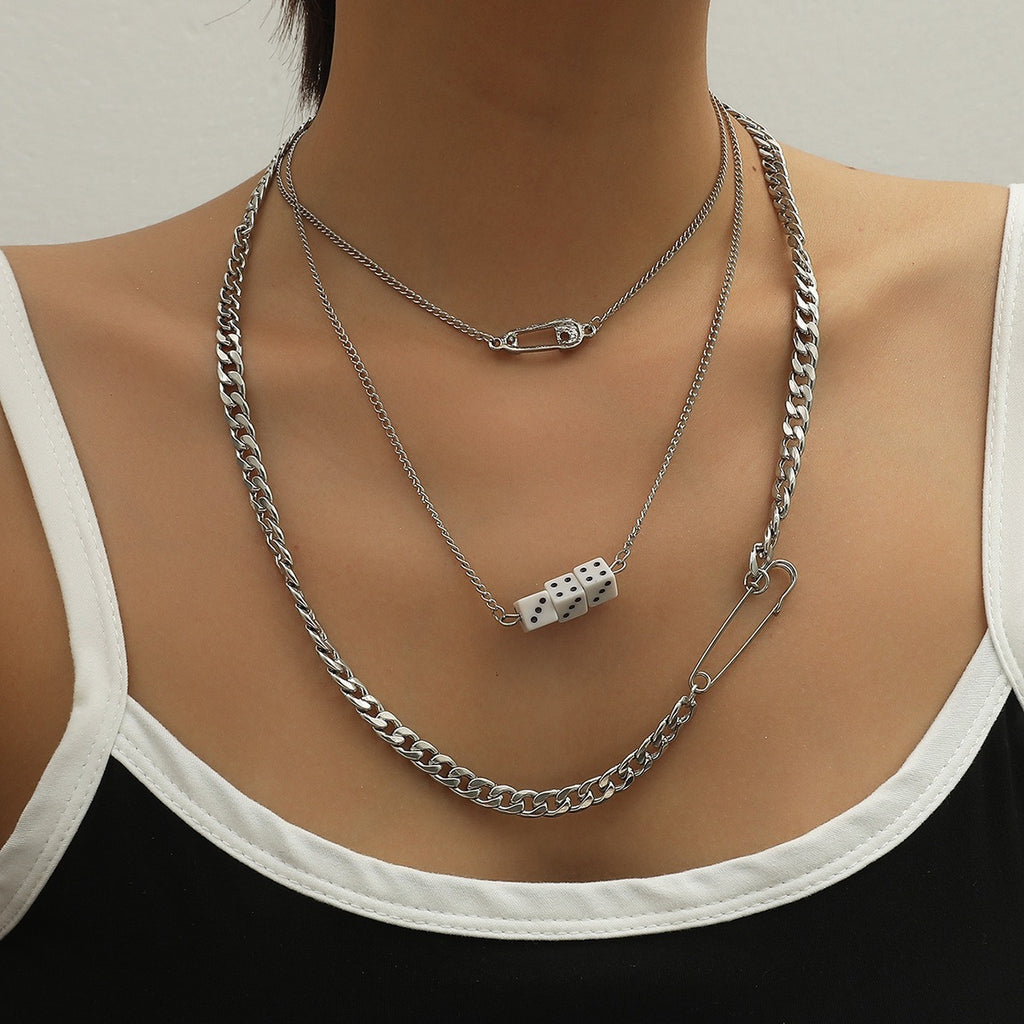 Cold Wind Inspired Personalized Pin Necklace Paper Clip Clavicle Chain Pair