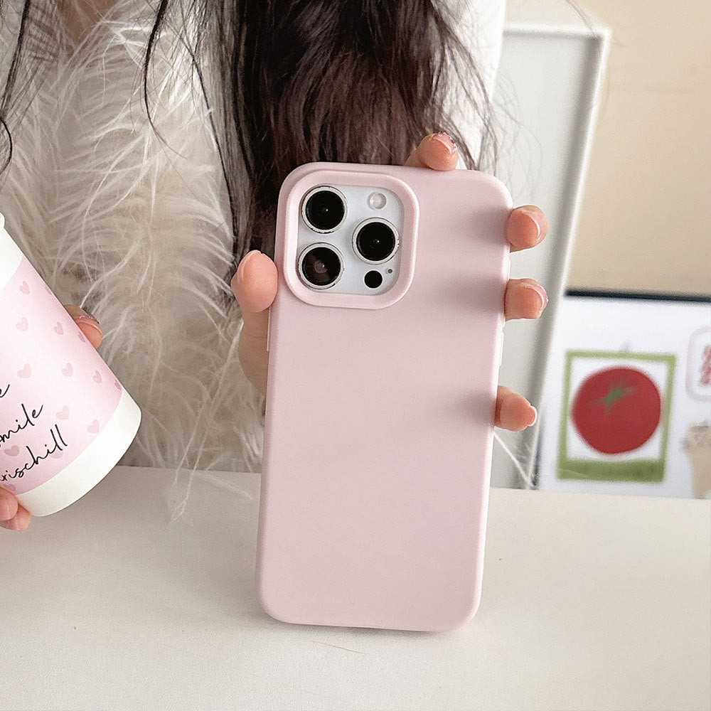 iPhone 17/15 Pro Silicone Case - Solid Color Skin Feel Shockproof