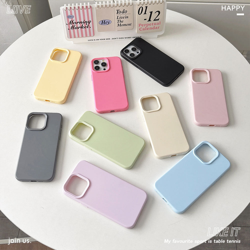 iPhone 17/15 Pro Silicone Case - Solid Color Skin Feel Shockproof