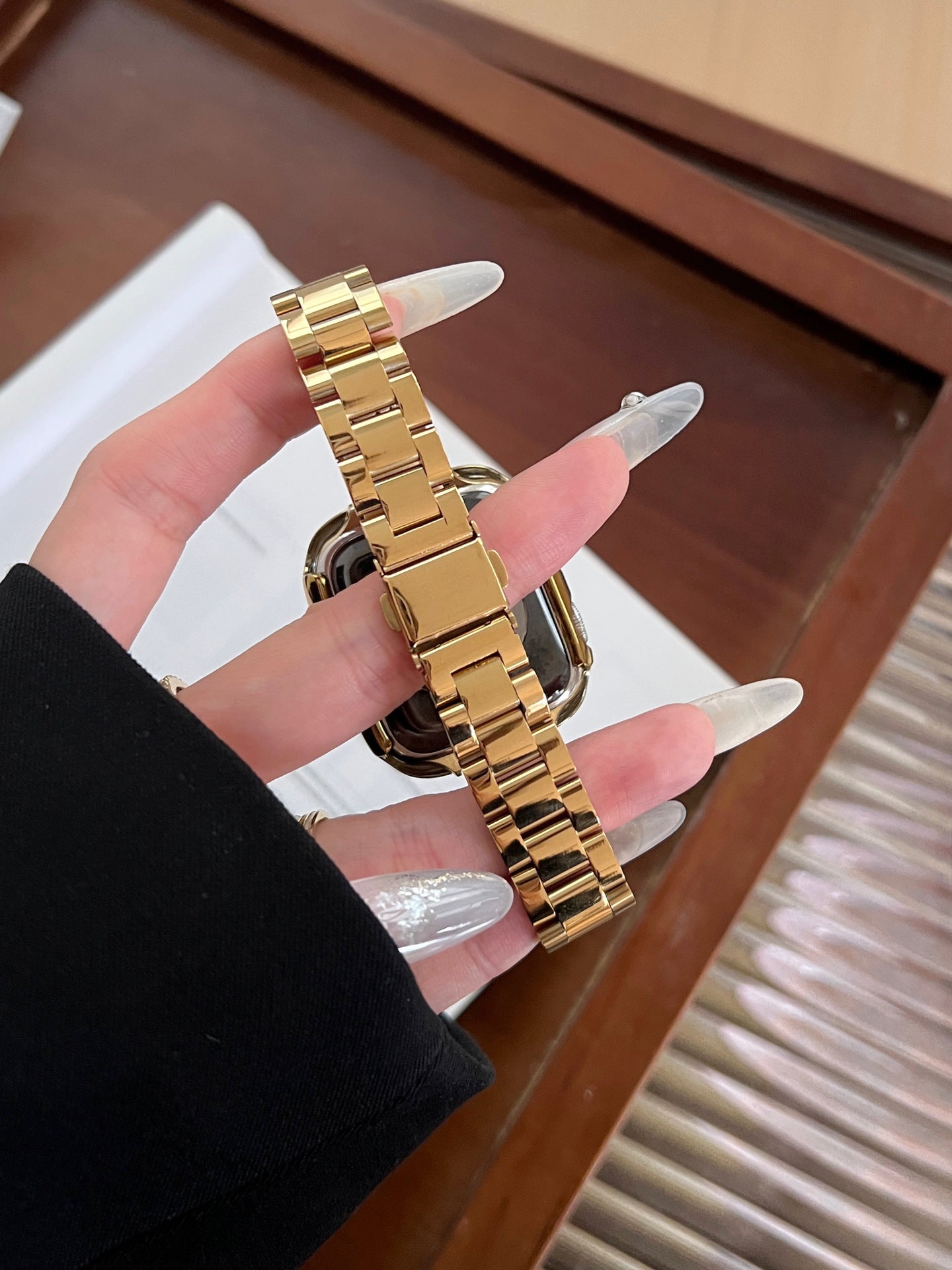 Glossy Slim Triple-Bead Stainless Band for Apple Watch