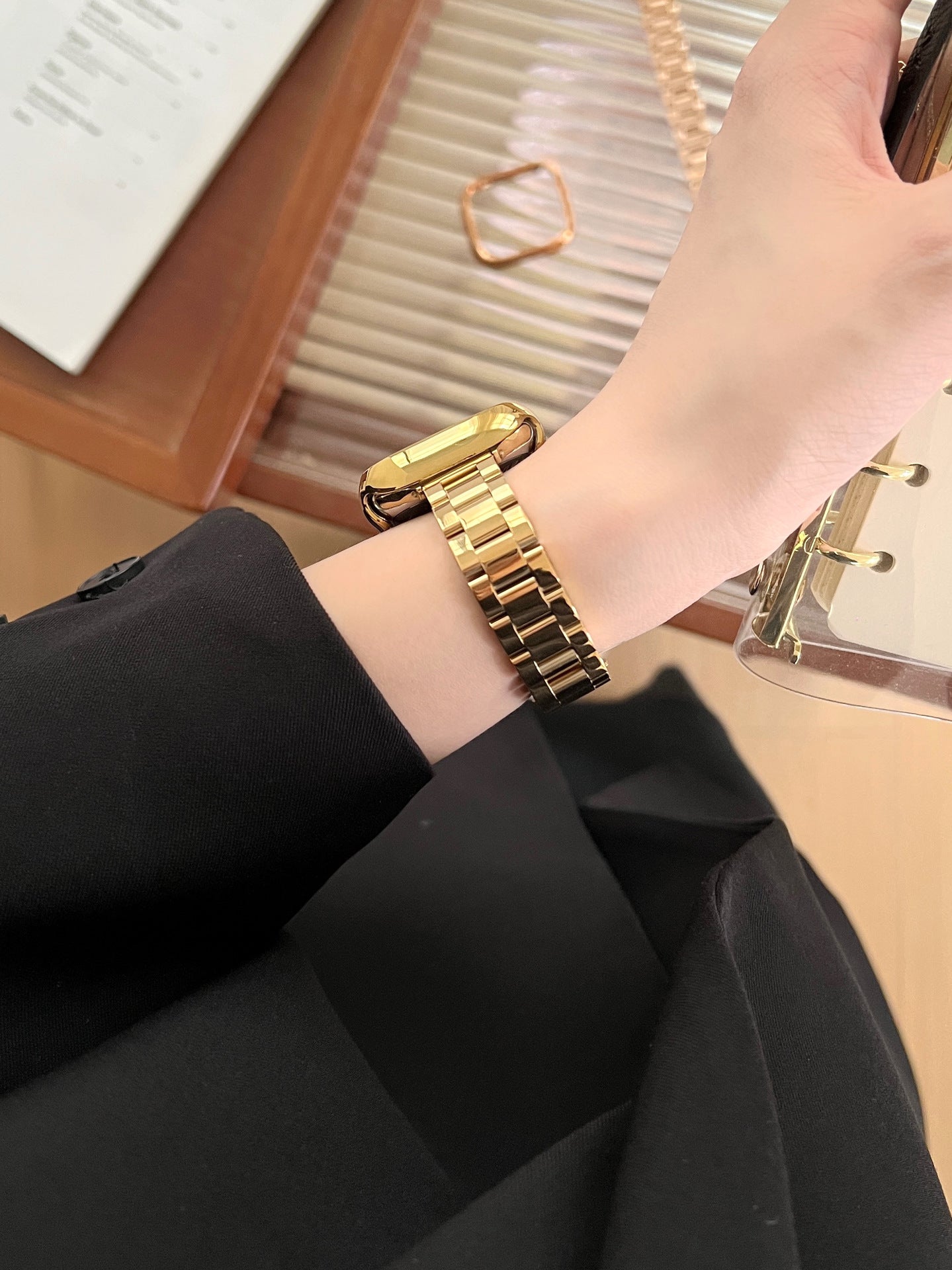 Glossy Slim Triple-Bead Stainless Band for Apple Watch