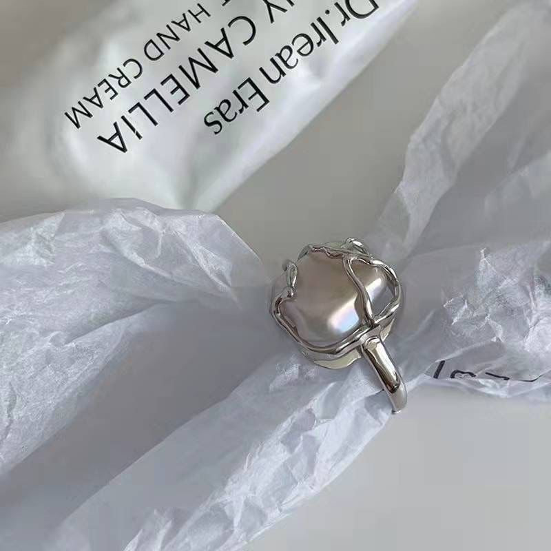 Women's Ins Style High Luxury Moonlight Forest Minimalist Pearl Ring