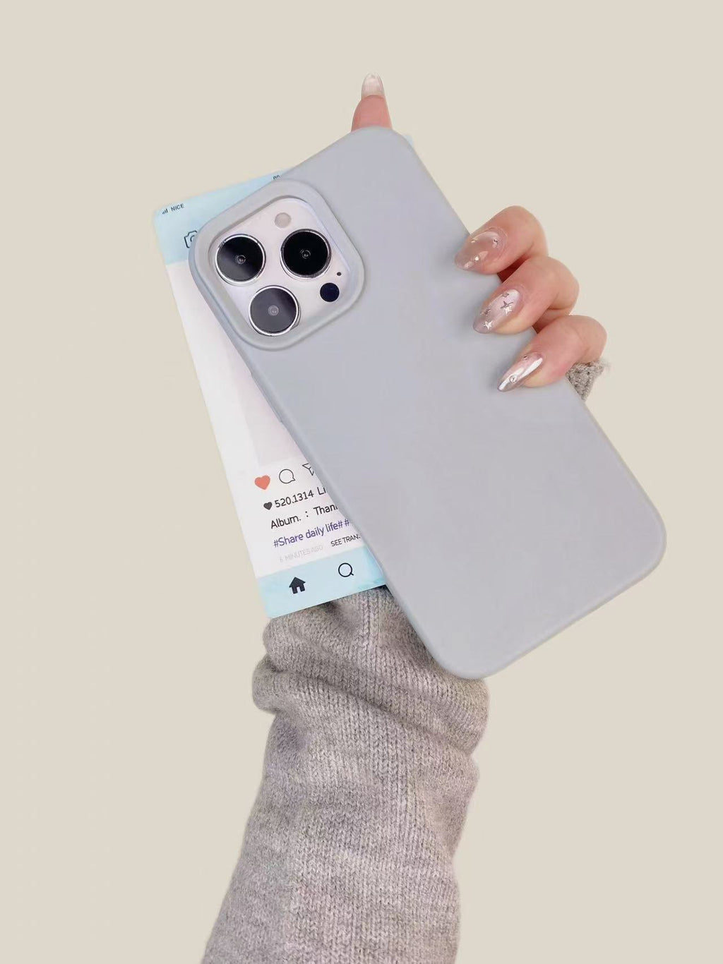 iPhone 17/15 Pro Silicone Case - Solid Color Skin Feel Shockproof